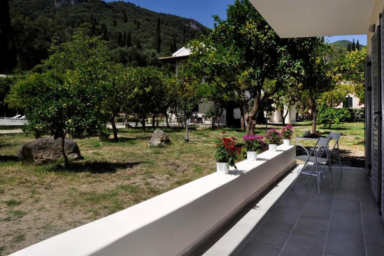 Orange Grove Suites بينيتسيس المظهر الخارجي الصورة